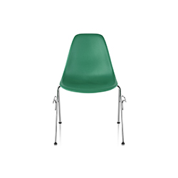 伊姆斯®塑料餐椅 伊姆斯夫妇 Charles & Ray Eames 伊姆斯夫妇